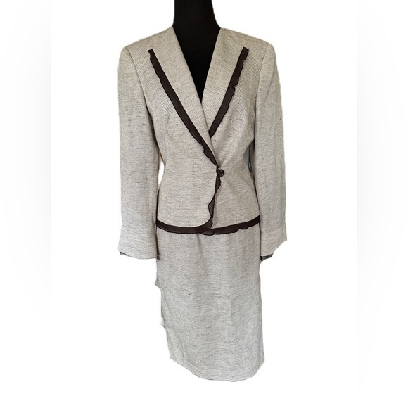 Liz Claiborne Suit Set Skirt Blazer Linen Blend Cream Brown Ruffle Cuff Trim 12P - Picture 1 of 13
